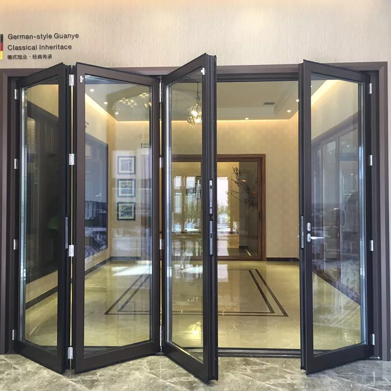 Porta dobrável em liga de alumínio com isolamento térmico